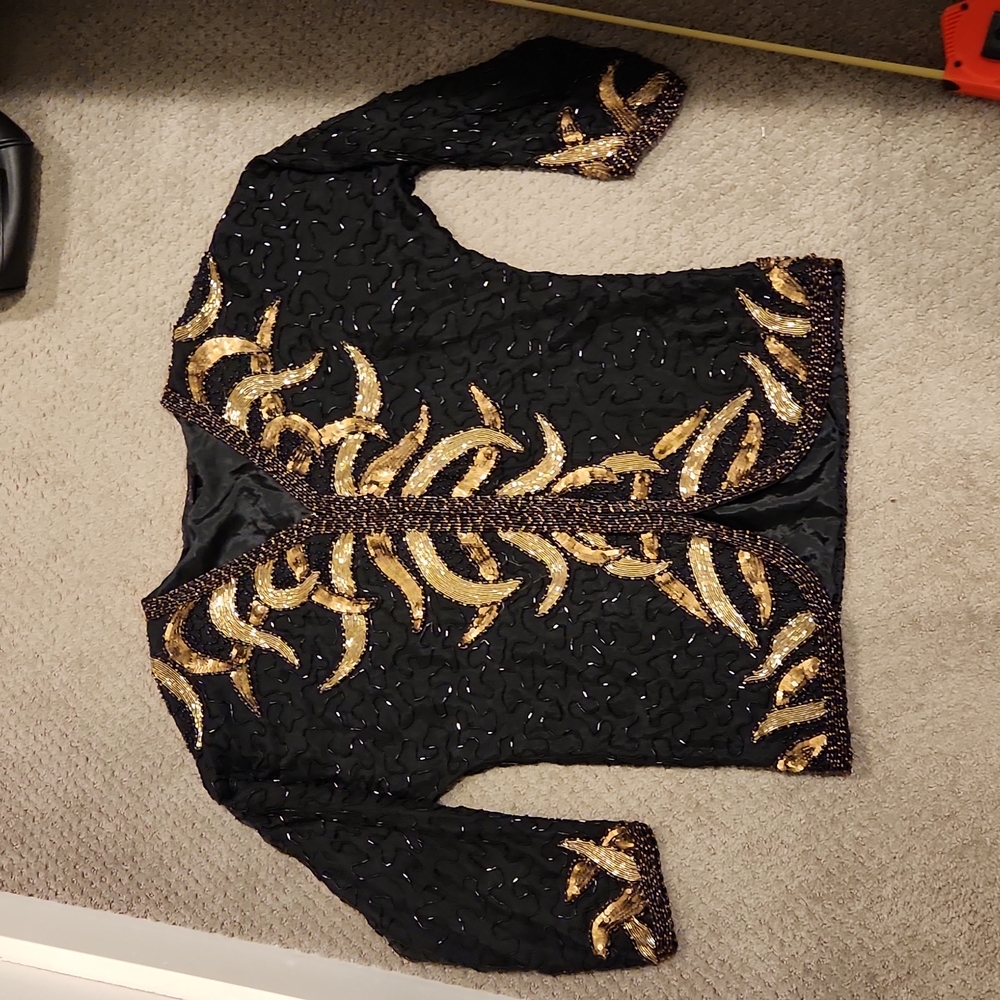 VINTAGE Silk , Sequin & beaded Jacket. Black and Gold